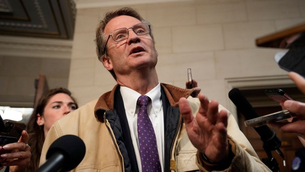 Image for story: Tim Burchett urges Congress to codify Trump's executive orders or 'lose our country'