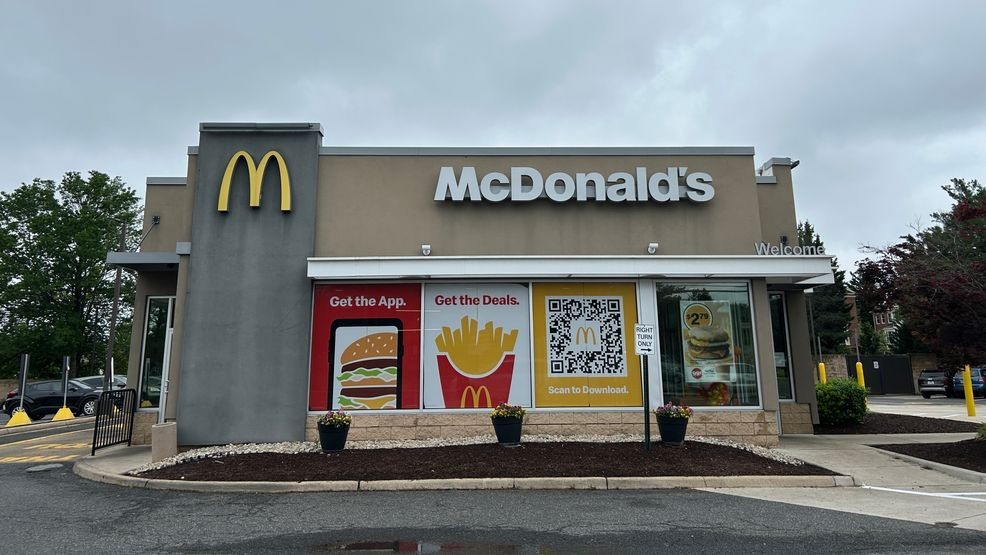 Image for story: Must be 21: McDonald's location implements age requirement, adds doorbell to dine inside