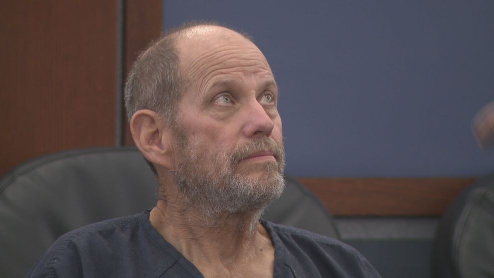 Image for story: More child sex charges filed against ex-Las Vegas high school volunteer coach