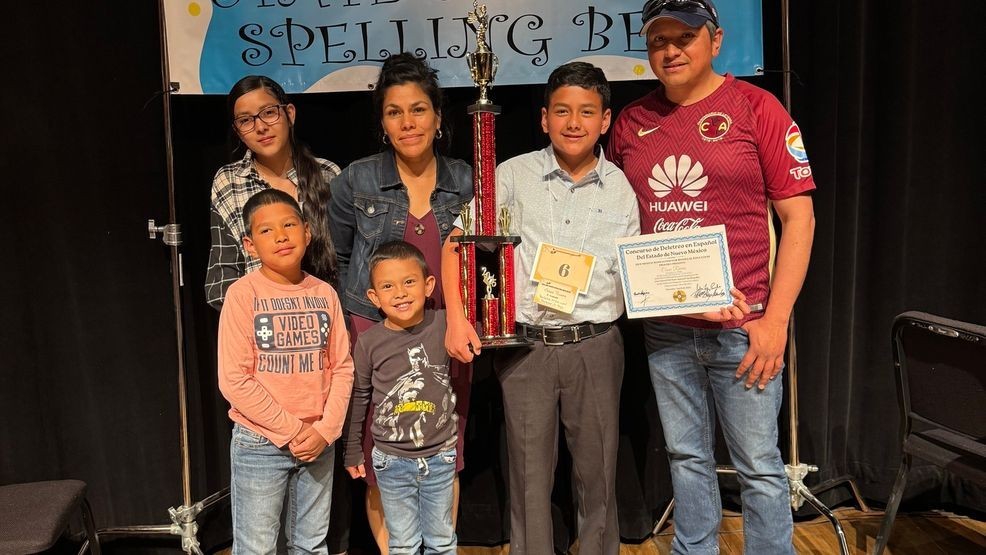 Image for story: Portales student wins New Mexico Spanish Spelling Bee