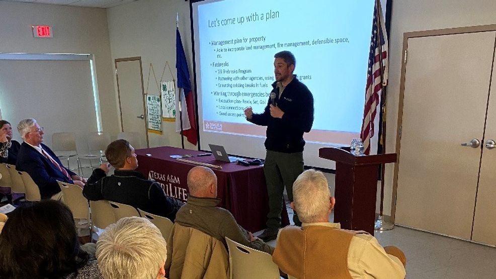 Image for story: Wildfire forum held as 1 yr. anniversary of Smokehouse Creek Fire approaches