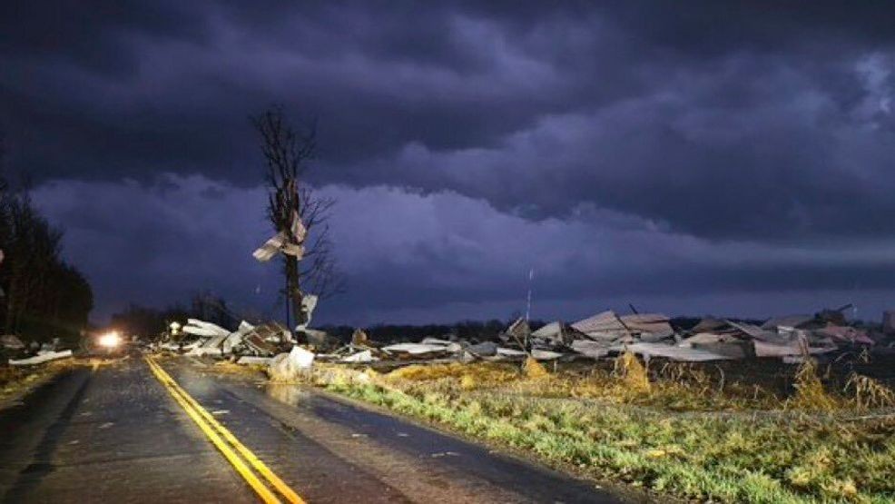 Image for story: Monster storm leaves 33 dead as tornadoes and wildfires ravage the US