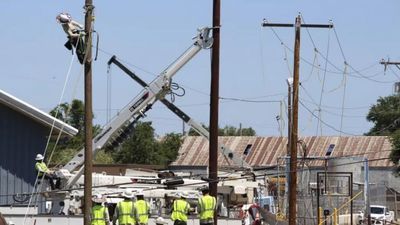 Image for story: Power restored for all but 450 customers in Perryton, 4 days after deadly EF3 tornado