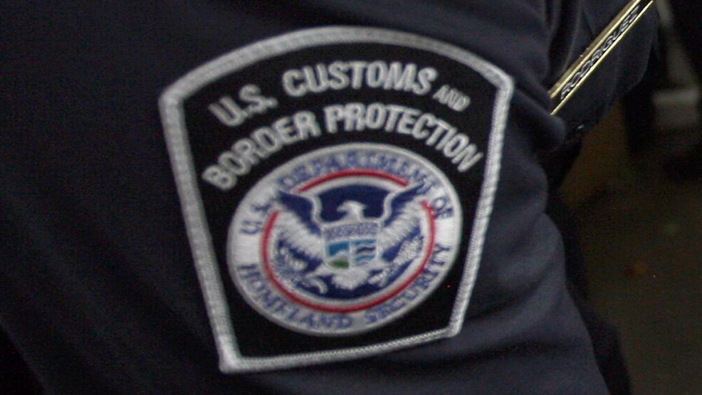 Image for story: Former CBP officer sentenced to 4 years for bribery, smuggling illegal immigrants